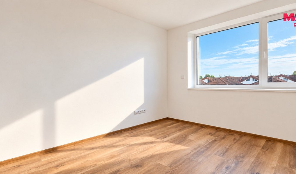 Pronájem domu 142 m² s pozemkem 468 m², Pardubice – náhled fotky 9