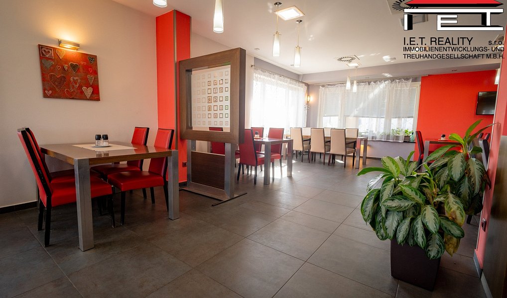 Prodej ubytovacího objektu 1 004 m², Frýdek-Místek – náhled fotky 8