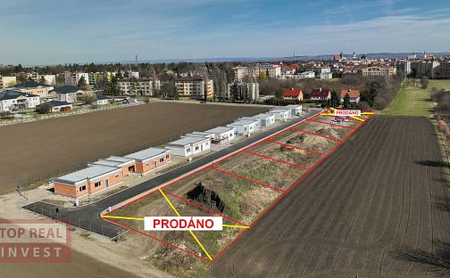 Prodej stavebního pozemku 580 m², Karla Čapka, Kroměříž