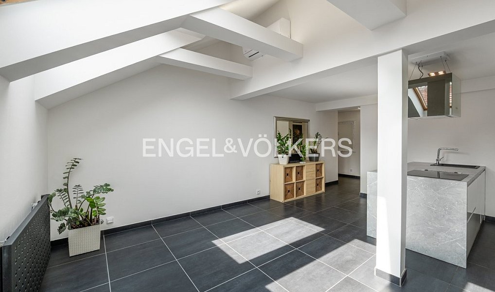 Pronájem bytu 2+kk 57 m², Praha – náhled fotky 3