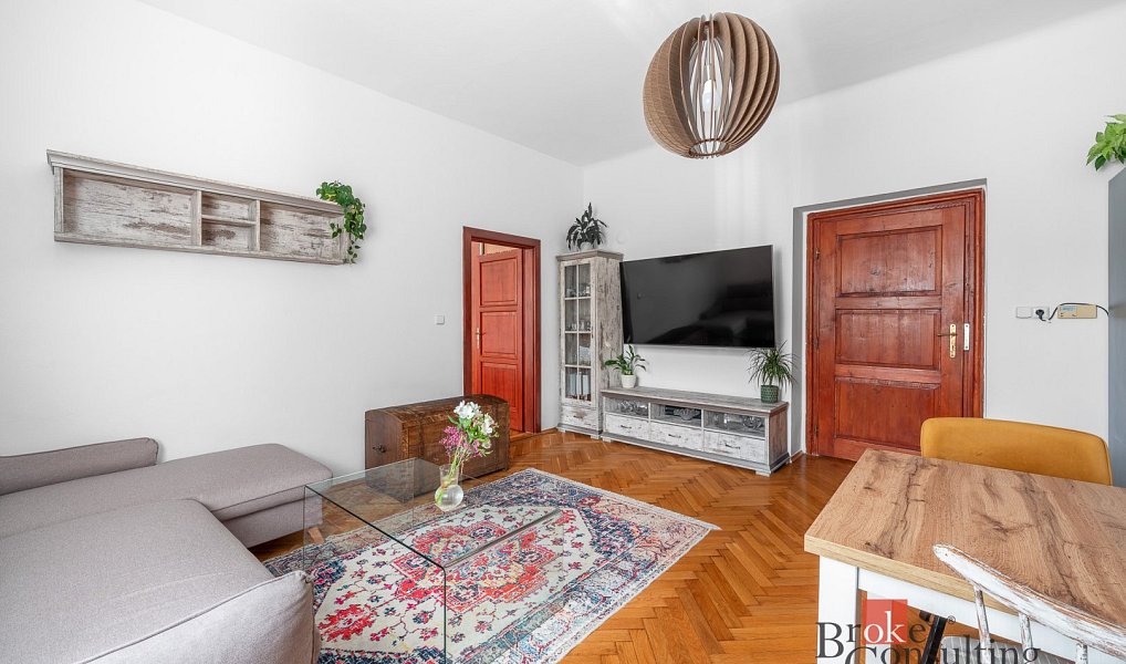 Prodej bytu 3+kk 72 m², Trutnov – náhled fotky 2