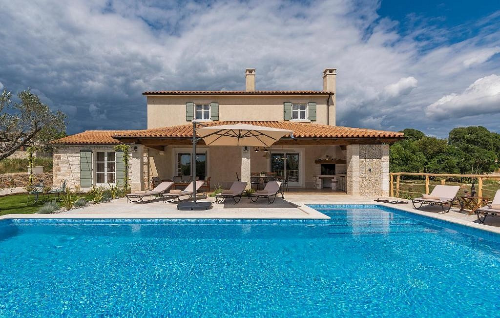Prodej domu 163 m² s pozemkem 163 m²