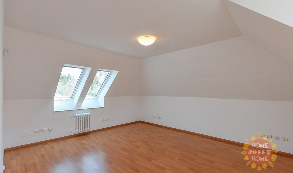 Pronájem domu 417 m² s pozemkem 1 208 m², Praha – náhled fotky 13