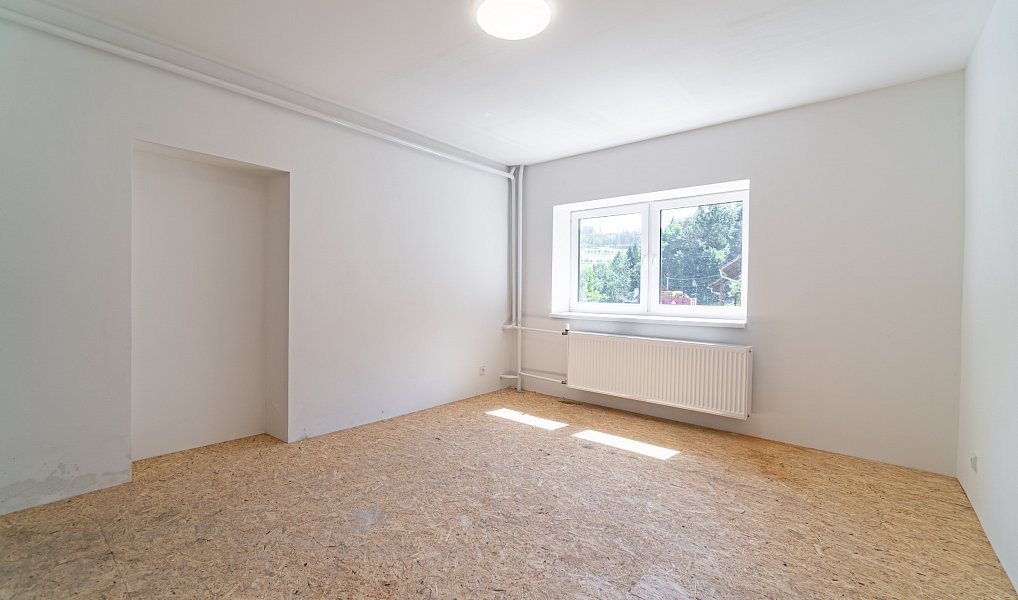 Prodej domu 343 m² s pozemkem 1 671 m², Liptál – náhled fotky 23