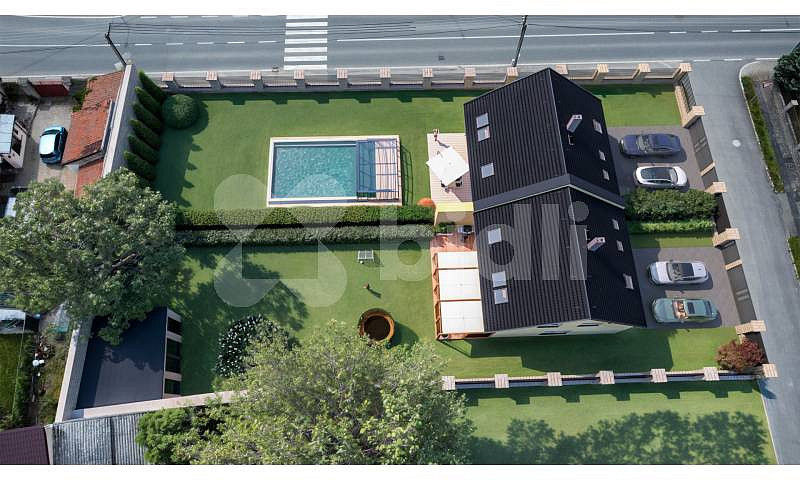 Prodej domu 136 m² s pozemkem 655 m² – fotografie 2