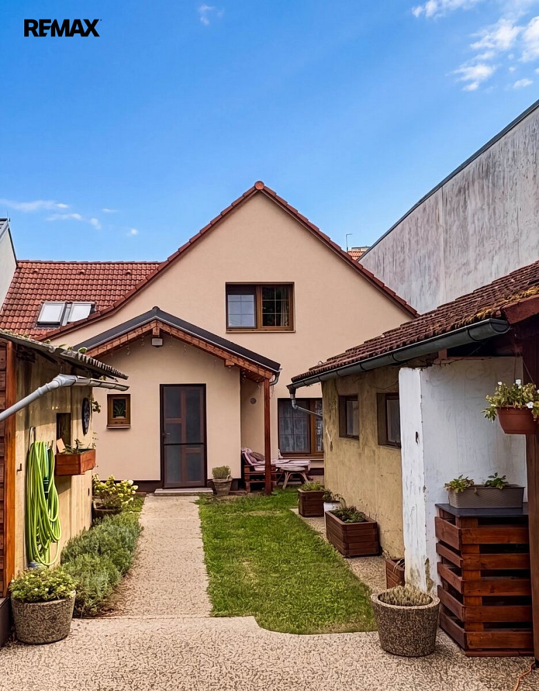 Prodej domu 151 m² s pozemkem 648 m² – fotografie 3
