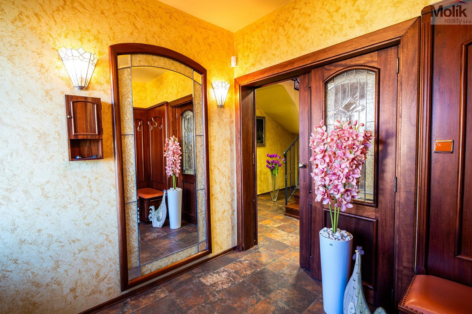 Prodej domu 372 m² s pozemkem 3 764 m² – fotografie 4