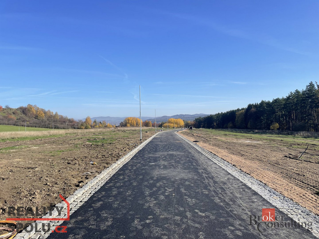 Prodej stavebního pozemku 1 082 m² — photo 3