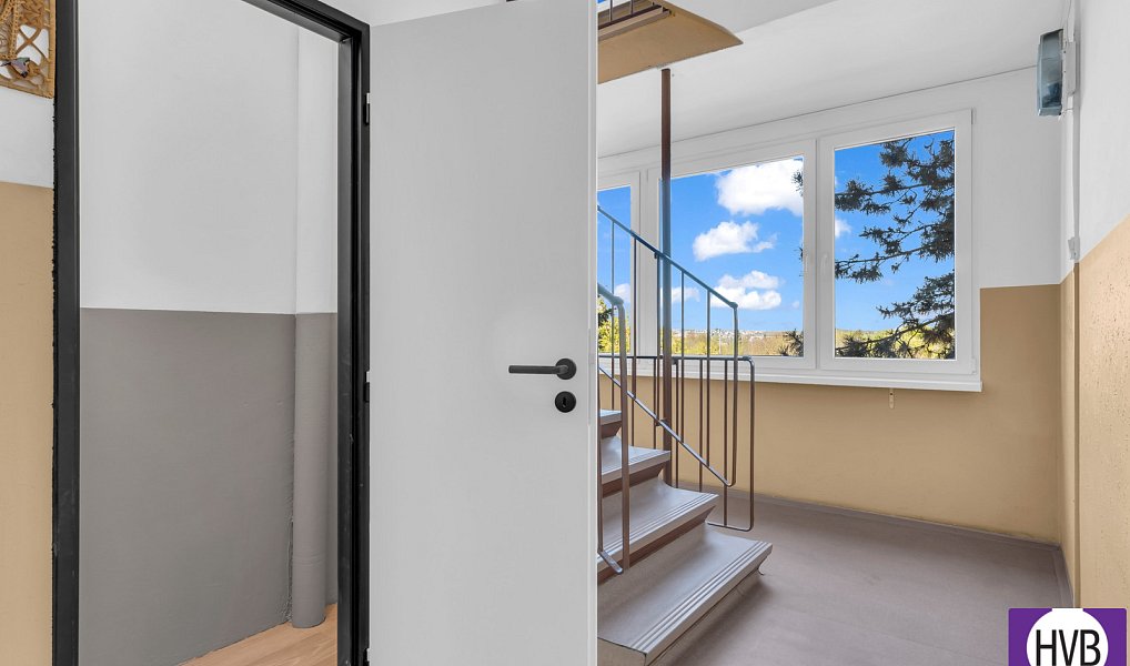 Prodej bytu 4+kk 70 m², Praha – náhled fotky 22