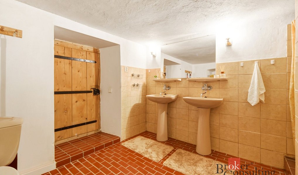 Prodej domu 250 m² s pozemkem 4 135 m², Vrchlabí – náhled fotky 8