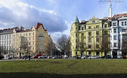 Pronájem bytu 3+kk 93 m², náměstí Jiřího z Poděbrad, Praha 3 - Vinohrady