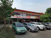 Pron�jem obchodn�ch prostor