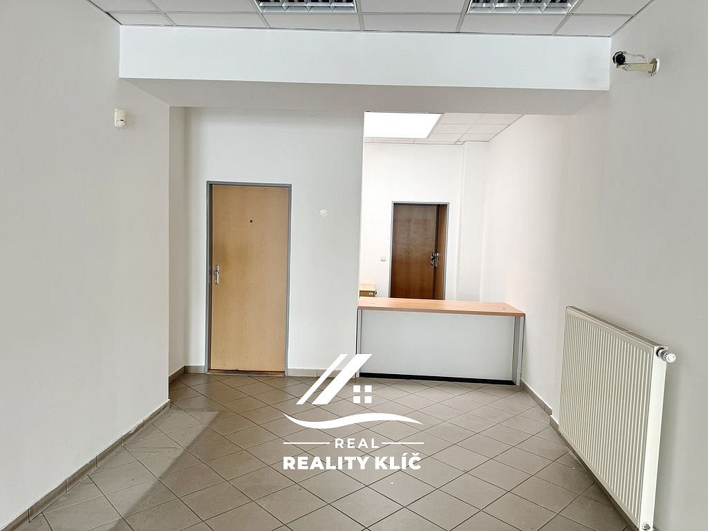 Pronájem obchodních prostor 127 m² – fotografie 5
