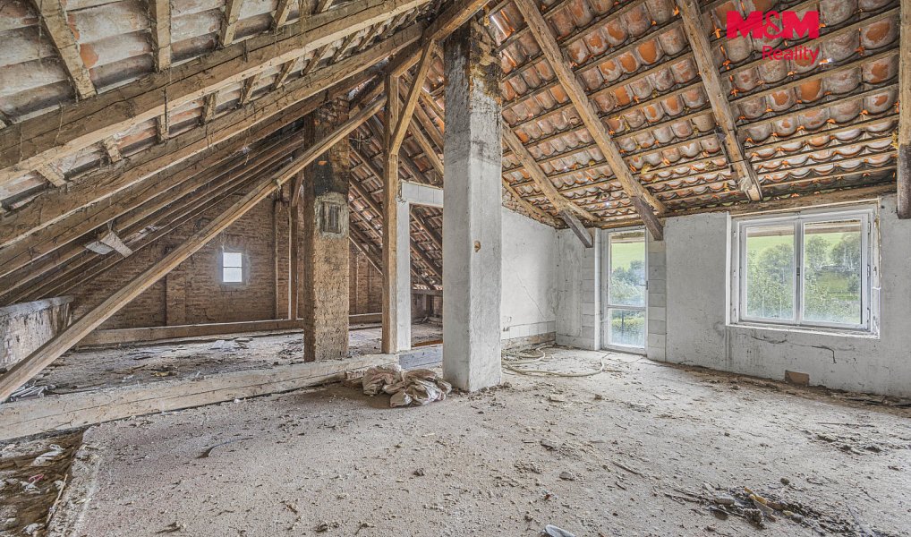 Prodej domu 160 m² s pozemkem 1 403 m², Šárovcova Lhota – náhled fotky 20