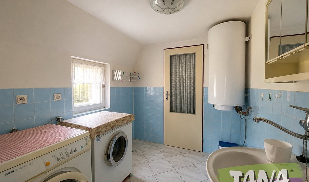 Prodej domu 175 m² s pozemkem 1 283 m², Horní Branná – náhled fotky 13