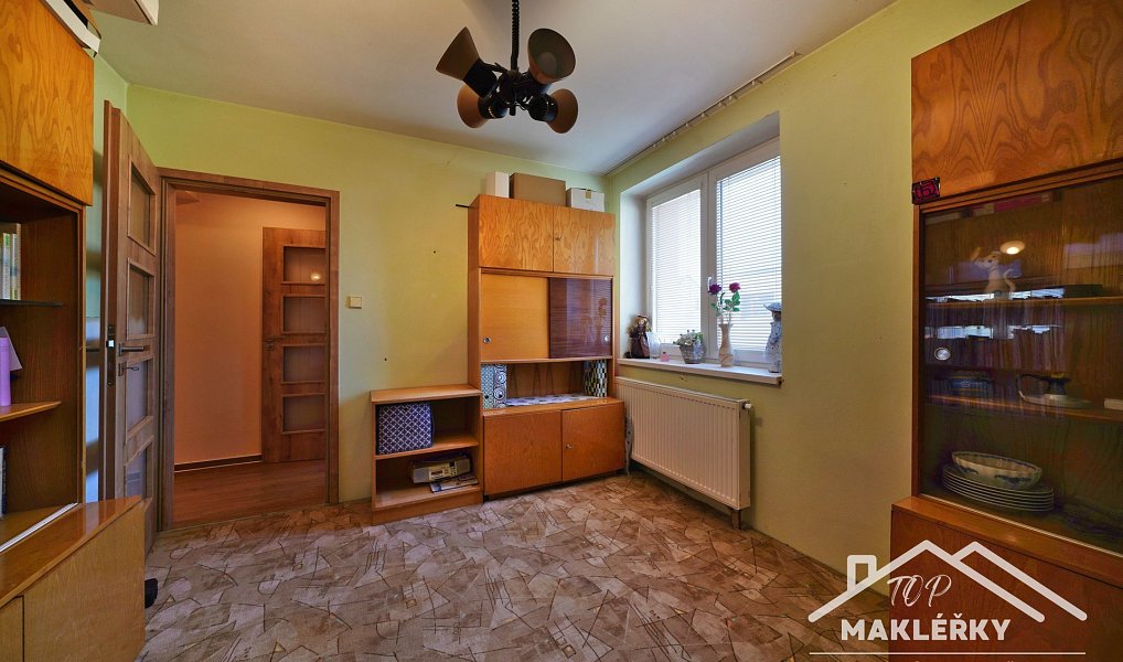 Prodej domu 186 m² s pozemkem 568 m², Zásmuky – náhled fotky 22