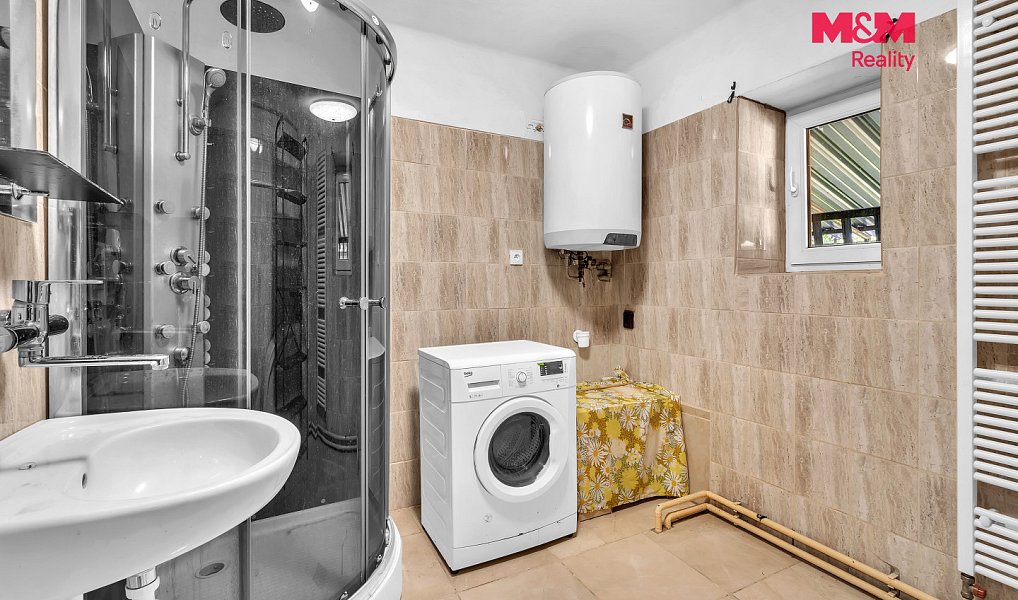Prodej domu 215 m² s pozemkem 679 m², Skuteč – náhled fotky 20