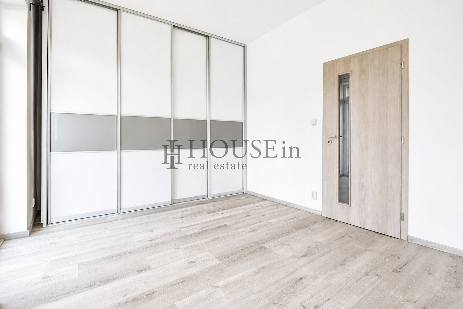 Pronájem bytu 2+kk 63 m² – fotografie 4