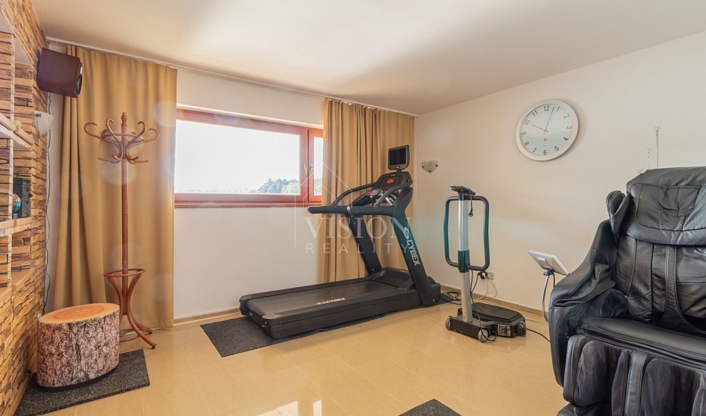 Prodej ubytovacího objektu 300 m², Blažejov – náhled fotky 15