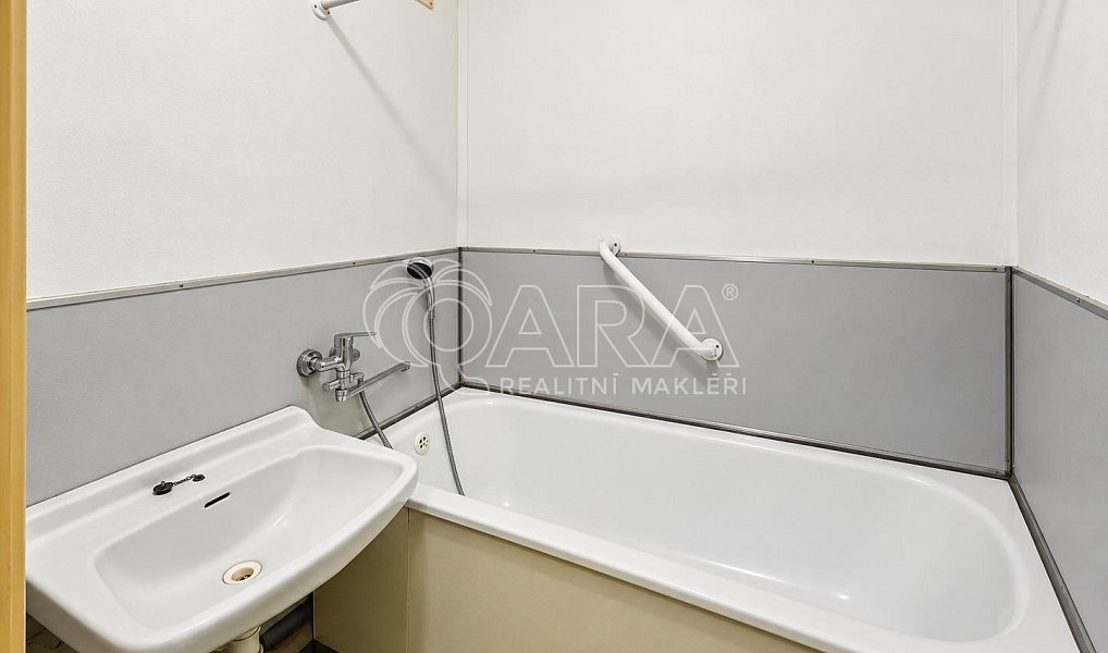 Prodej bytu 2+1 50 m², Praha – náhled fotky 7
