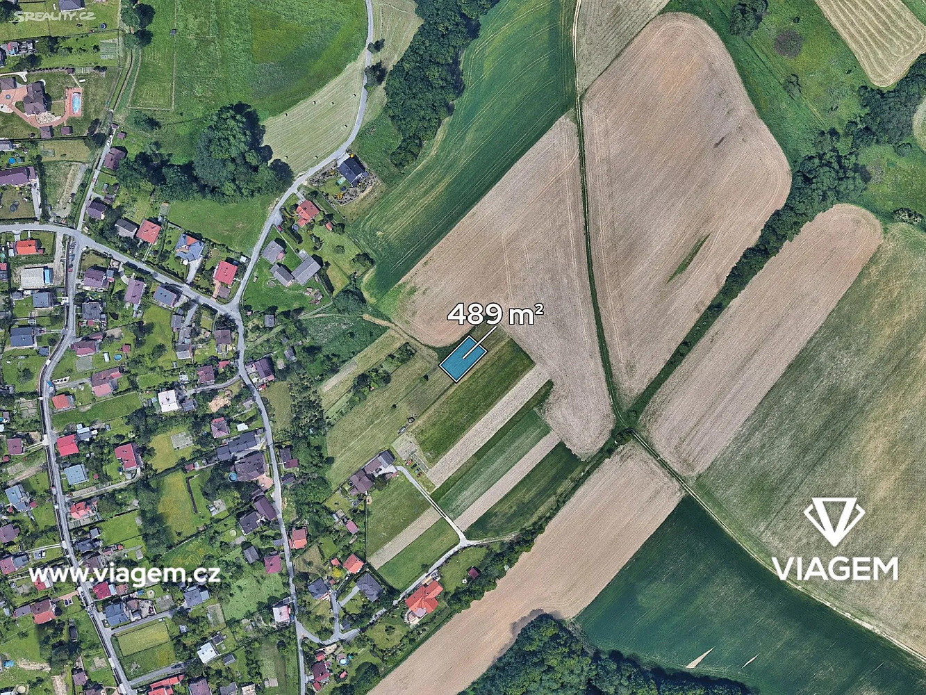 Prodej stavebního pozemku 489 m² – fotografie 2