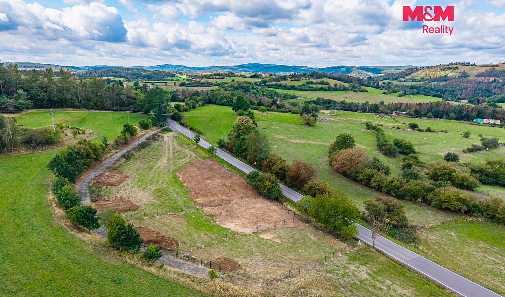 Prodej stavebního pozemku 1 041 m², Milešov – náhled fotky 7
