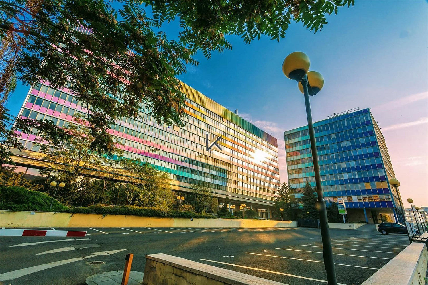 Pronájem kanceláře 122 m²