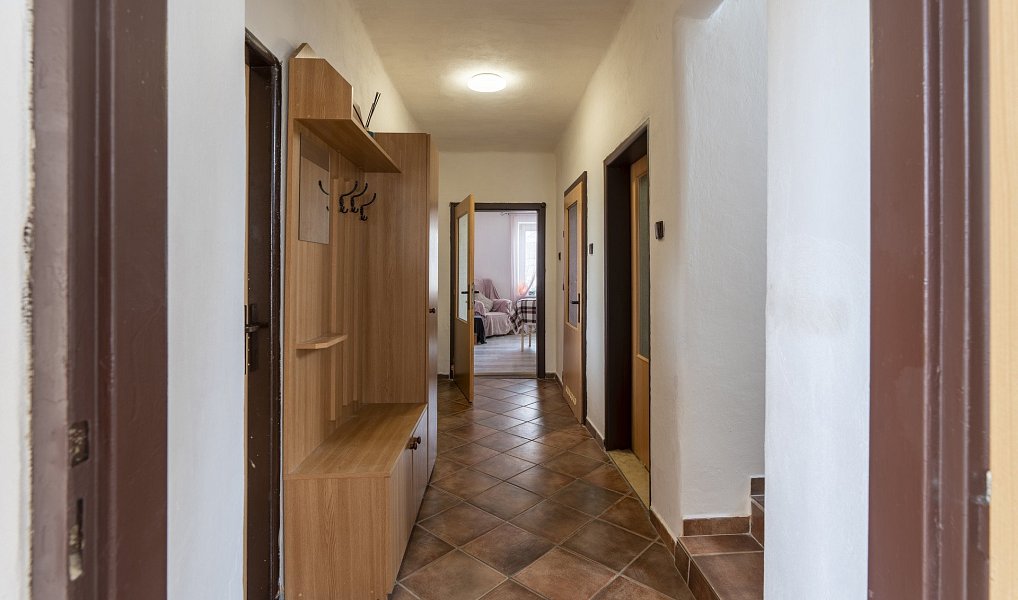 Prodej domu 305 m² s pozemkem 1 002 m², Jihlava – náhled fotky 4