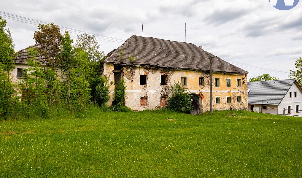 Prodej domu 500 m² s pozemkem 1 899 m², Horní Planá – náhled fotky 10
