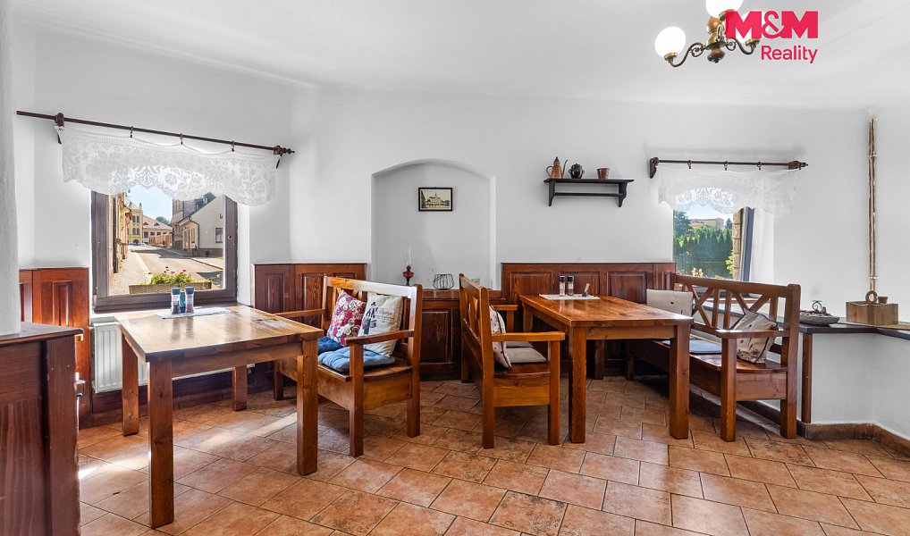 Prodej restaurace 600 m², Lomnice nad Popelkou – náhled fotky 14