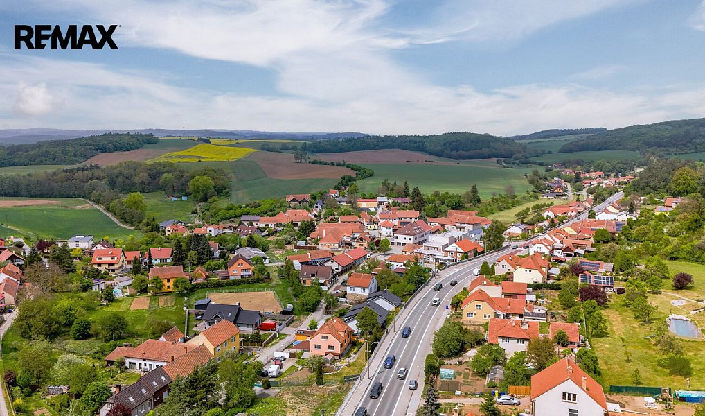 Prodej stavebního pozemku 699 m², Lažany – náhled fotky 10