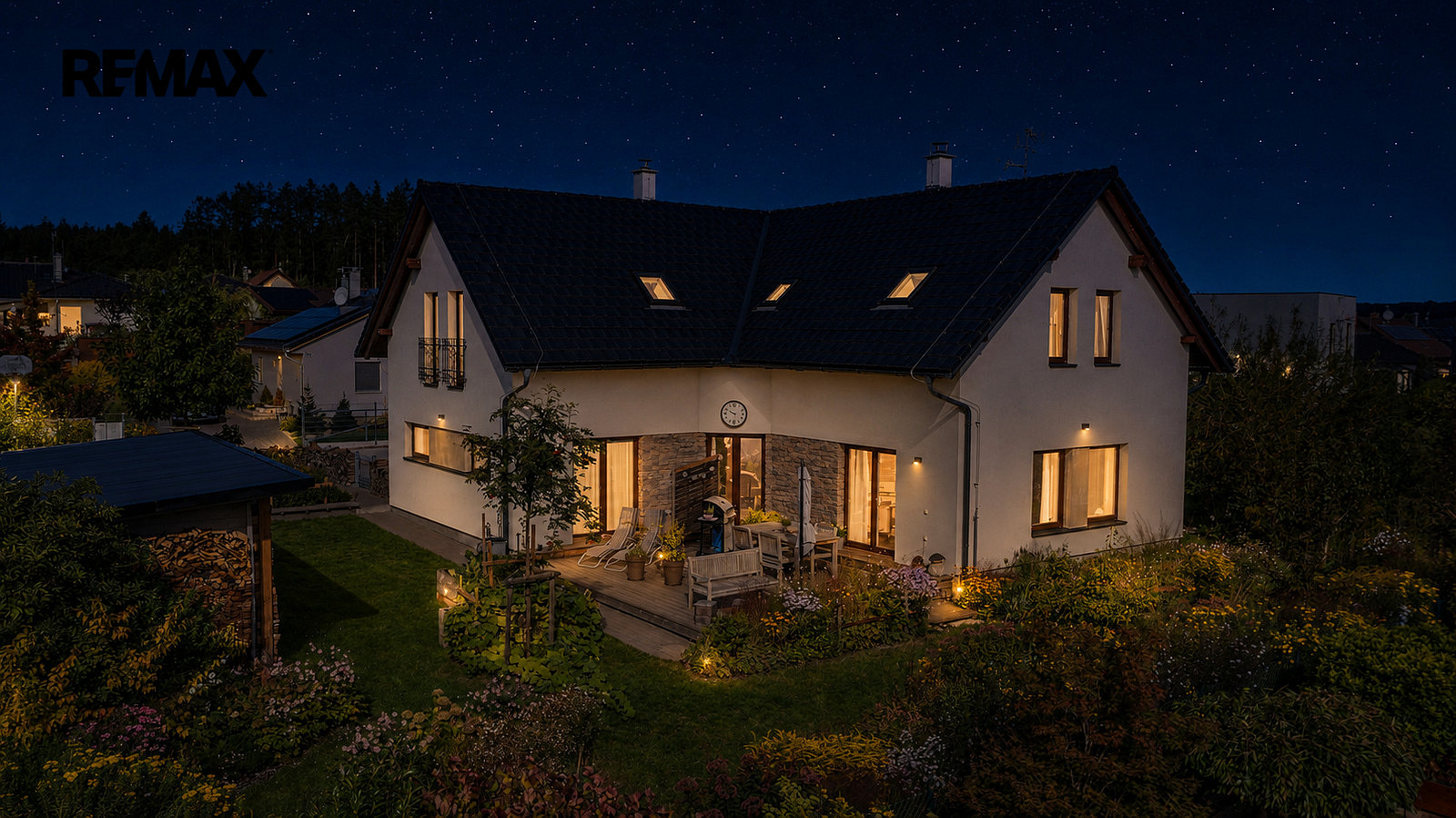 Prodej domu 215 m² s pozemkem 749 m²
