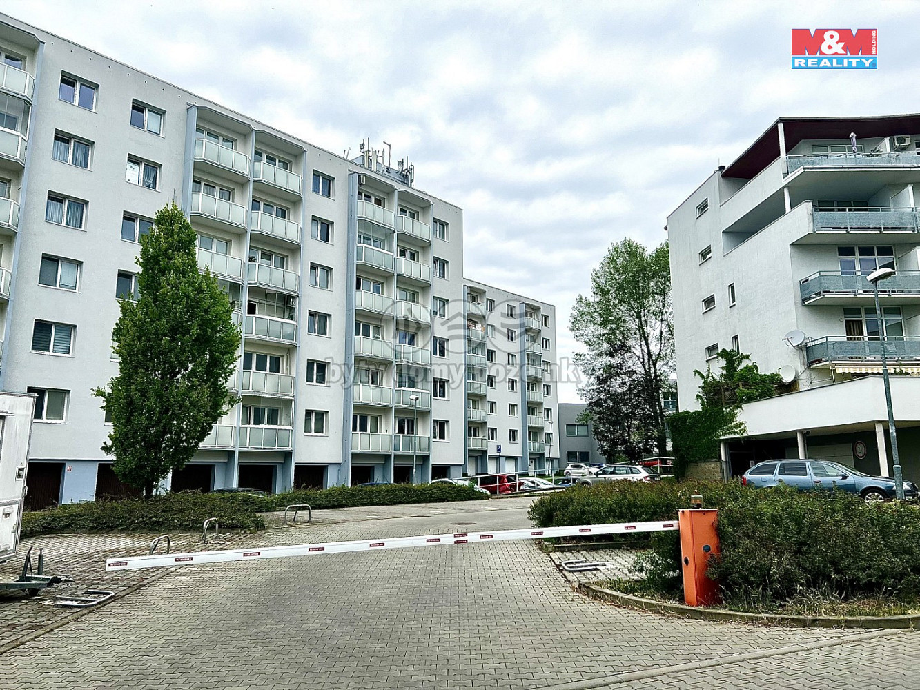 Prodej venkovních parkovacích stání, 47 m2, brno, ul. lučiny — photo 2