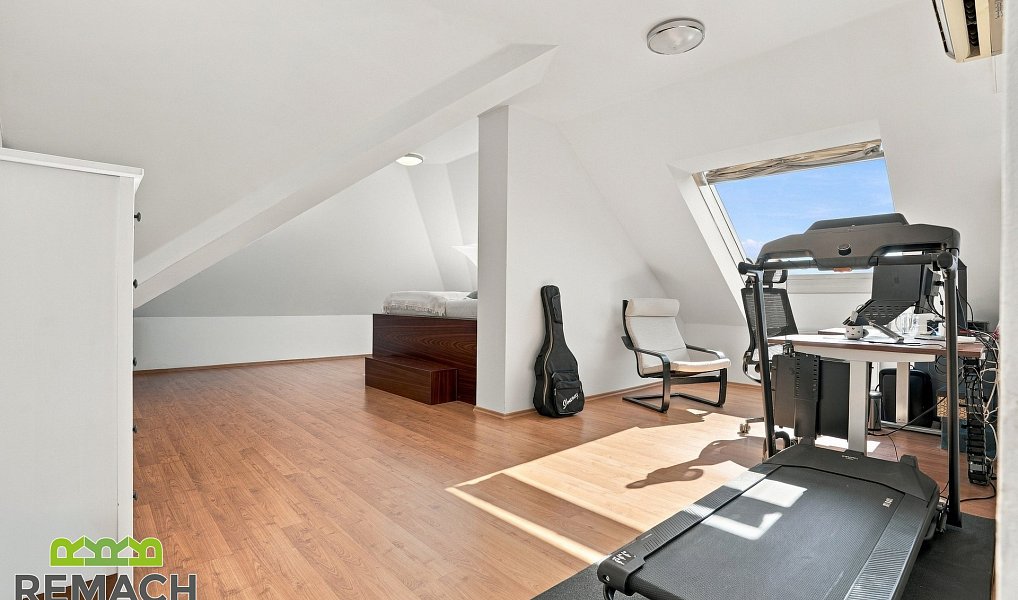 Prodej bytu 4+kk 112 m², Staré Město – náhled fotky 23