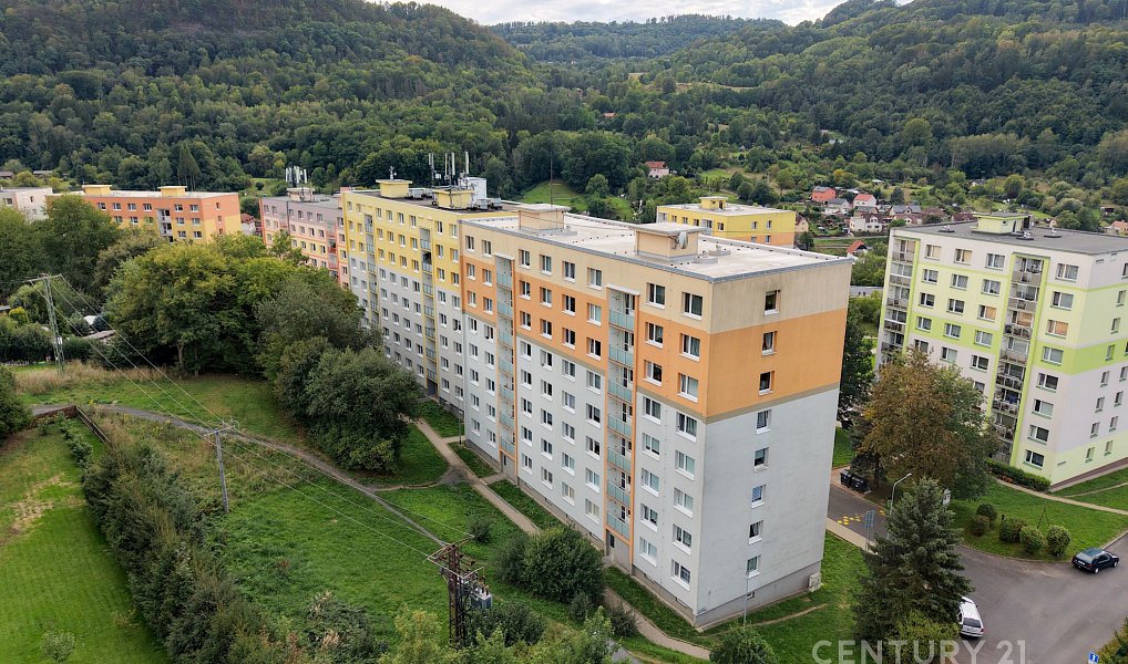 Prodej bytu 3+1 79 m², Děčín – náhled fotky 32