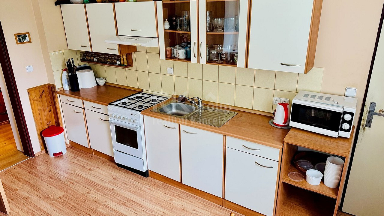 Prodej domu 90 m² s pozemkem 155 m² – fotografie 2