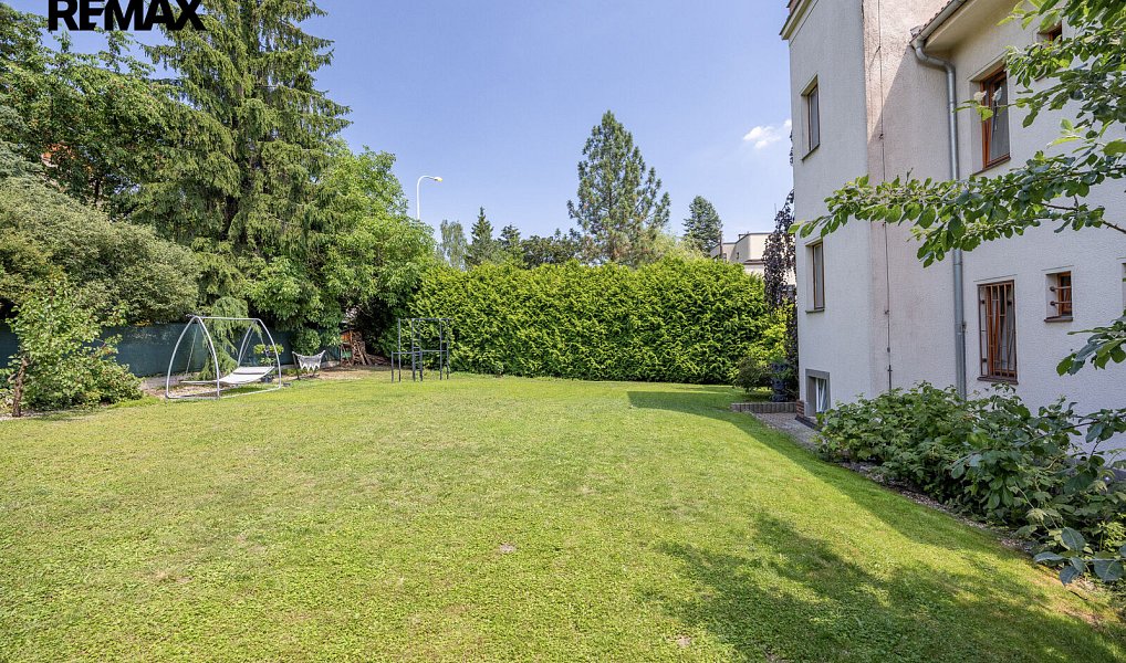 Prodej domu 400 m² s pozemkem 1 009 m², Praha – náhled fotky 5