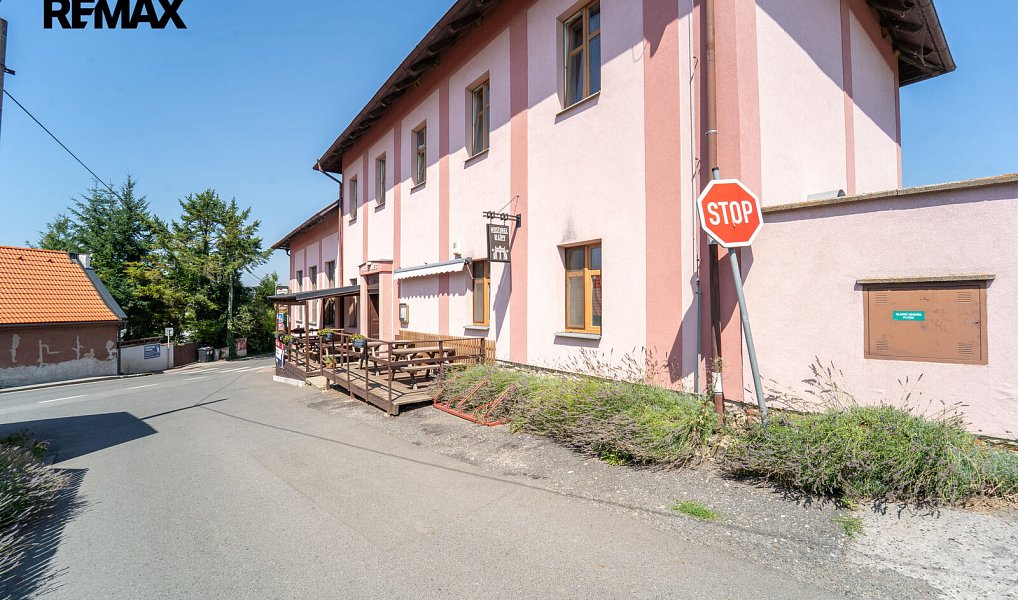 Prodej domu 500 m² s pozemkem 784 m², Svinaře – náhled fotky 25