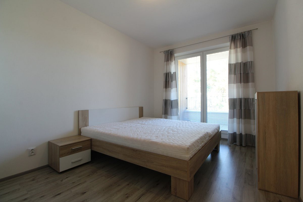 Pronájem bytu 2+kk 53 m² – fotografie 5