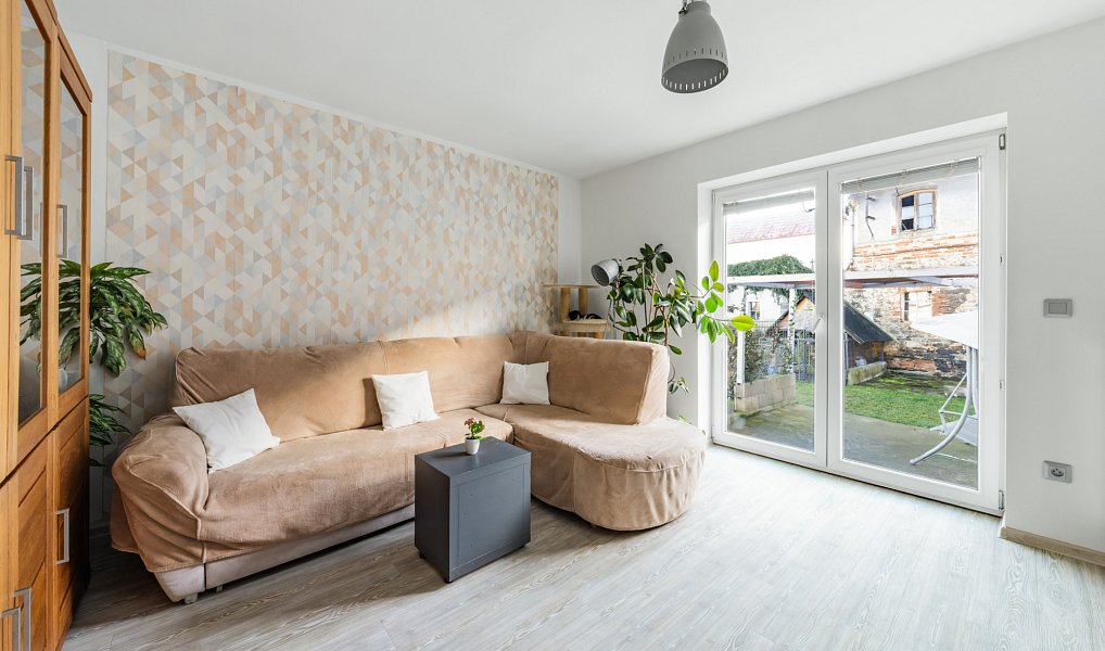 Prodej domu 120 m² s pozemkem 1 475 m², Horšovský Týn – náhled fotky 2