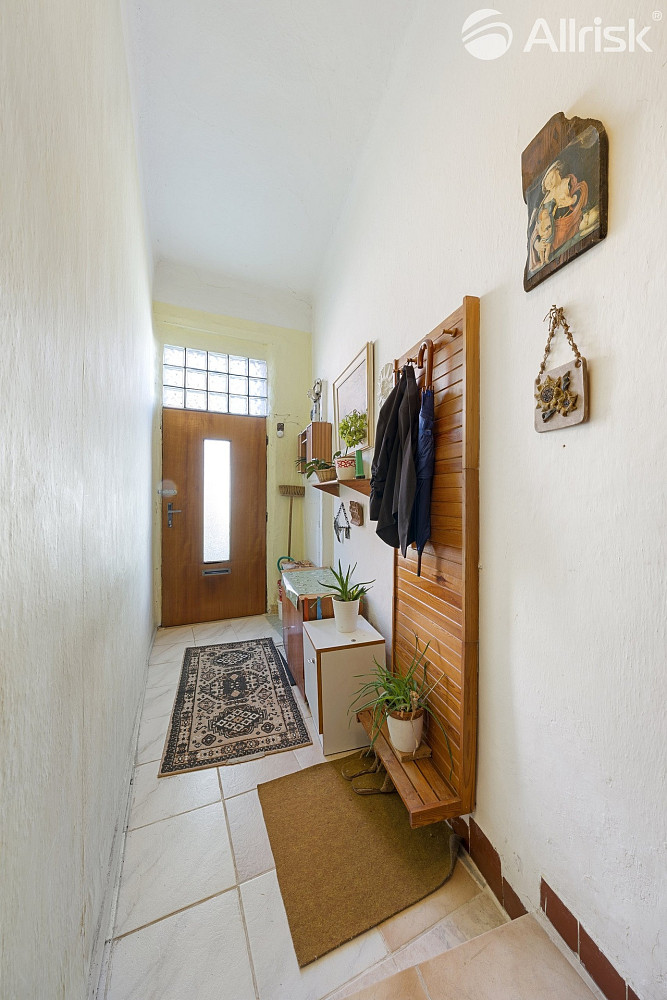 Prodej domu 40 m² s pozemkem 122 m² — photo 2