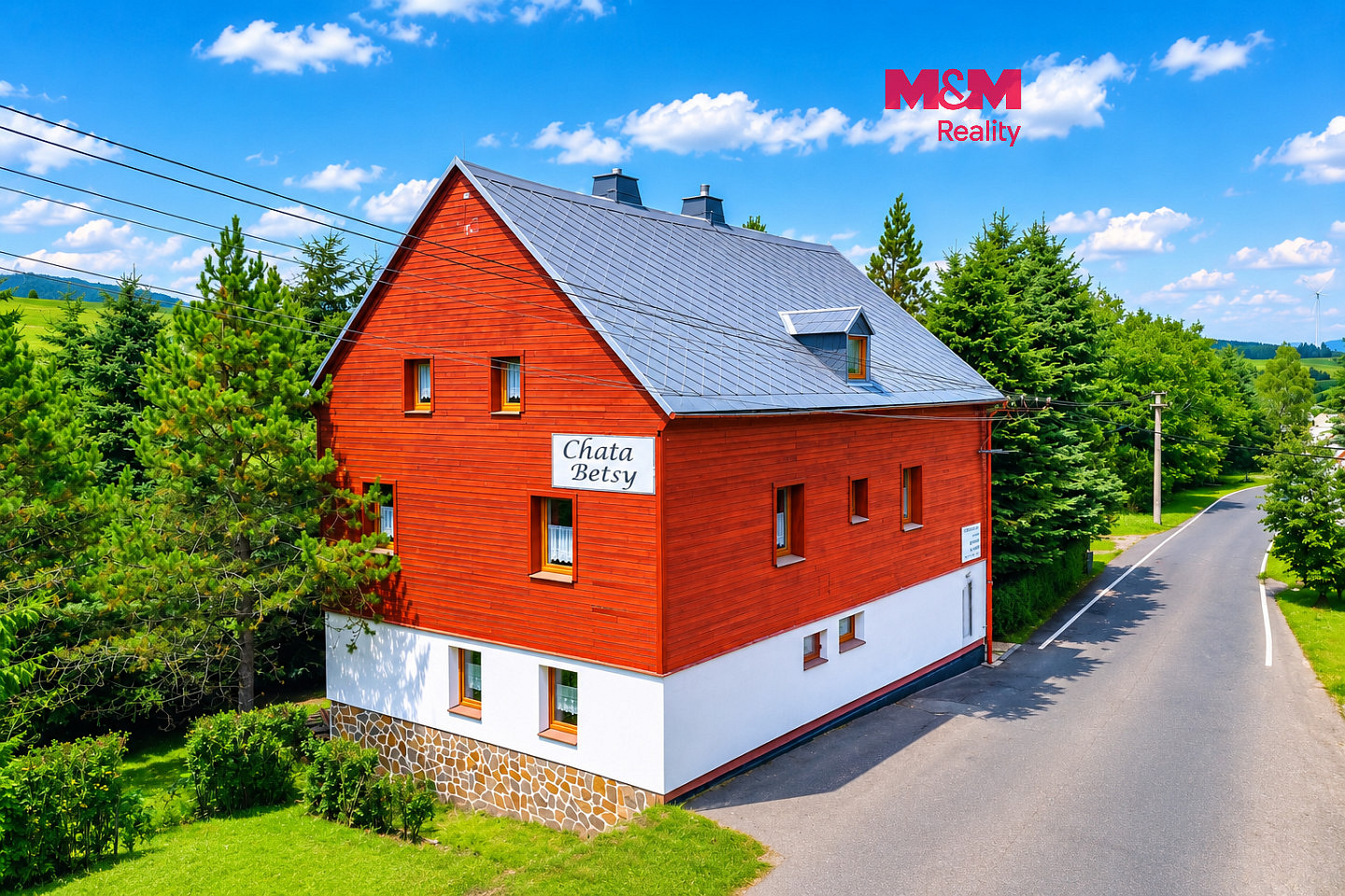 Prodej domu 285 m² s pozemkem 1 407 m²