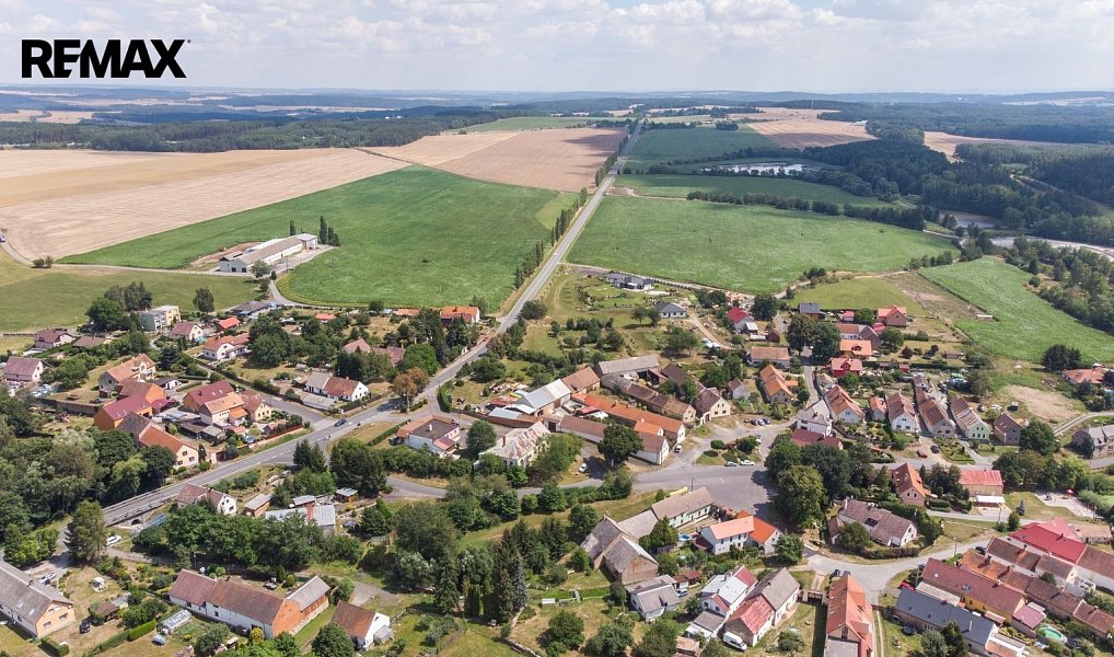 Prodej nájemního domu, činžáku 650 m², Bor – náhled fotky 7
