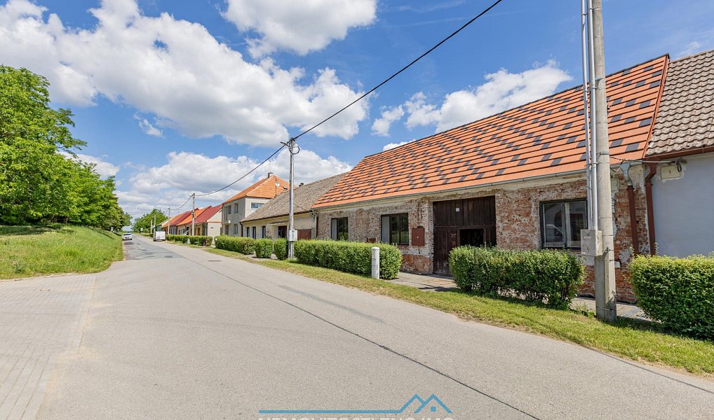 Prodej domu 382 m² s pozemkem 1 154 m², Božice – náhled fotky 9