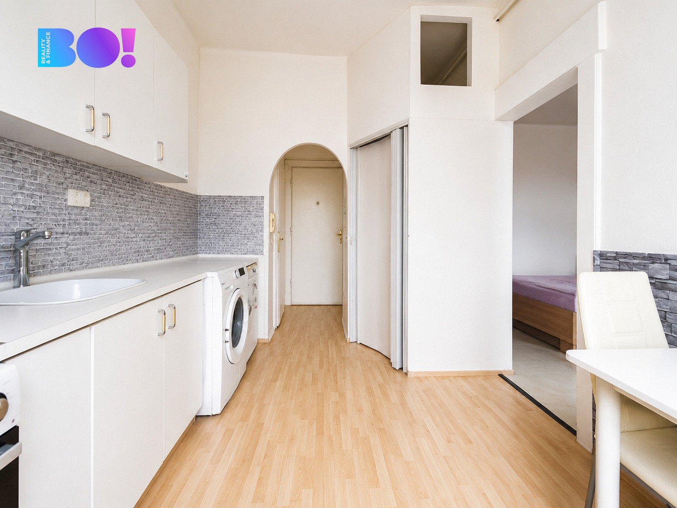 Prodej bytu 1+1 37 m² – fotografie 2