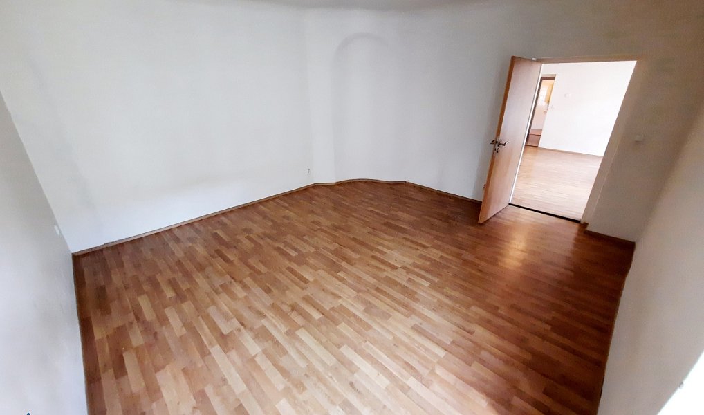 Pronájem bytu 2+1 60 m², Hostinné – náhled fotky 6