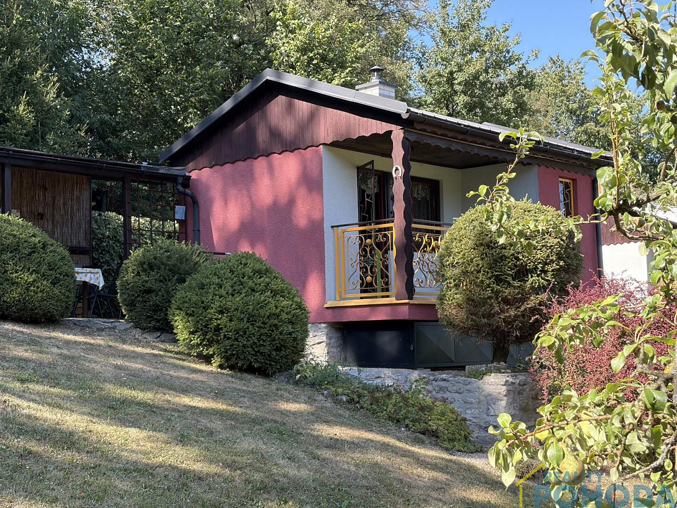 Prodej chaty/chalupy 37 m² s pozemkem 23 m²
