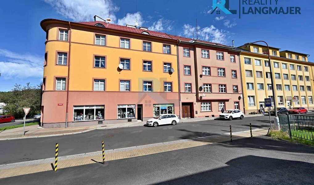 Prodej bytu 2+1 88 m², Mariánské Lázně – náhled fotky 2