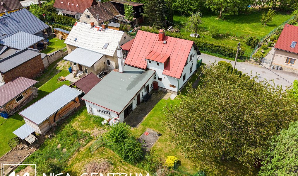 Prodej domu 220 m² s pozemkem 1 945 m², Hejnice – náhled fotky 33