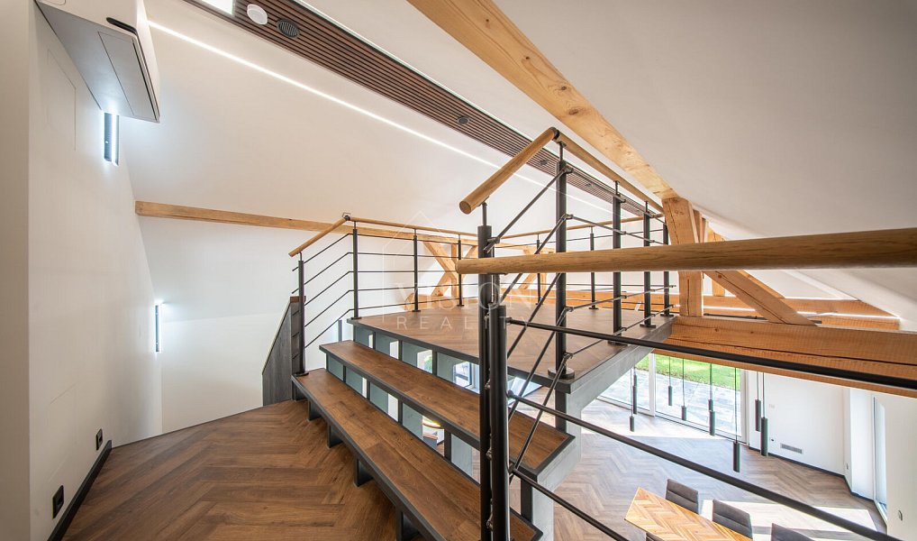 Prodej domu 272 m² s pozemkem 1 091 m², Kamenice – náhled fotky 26